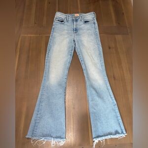 MOTHER 💫 Jeans 28 The Weekender Fray California Cruiser